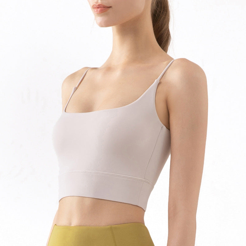 Sujetador deportivo Yoga Wear Beauty Back con espalda deportiva y tejido transpirable para mayor comodidad y libertad de movimiento.